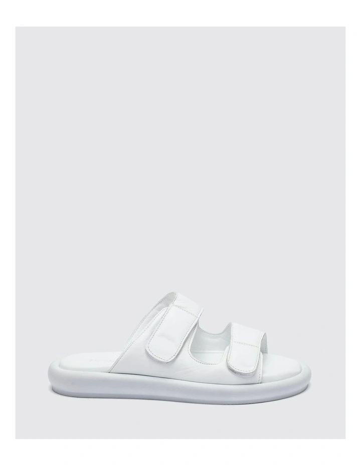 Viktor in White