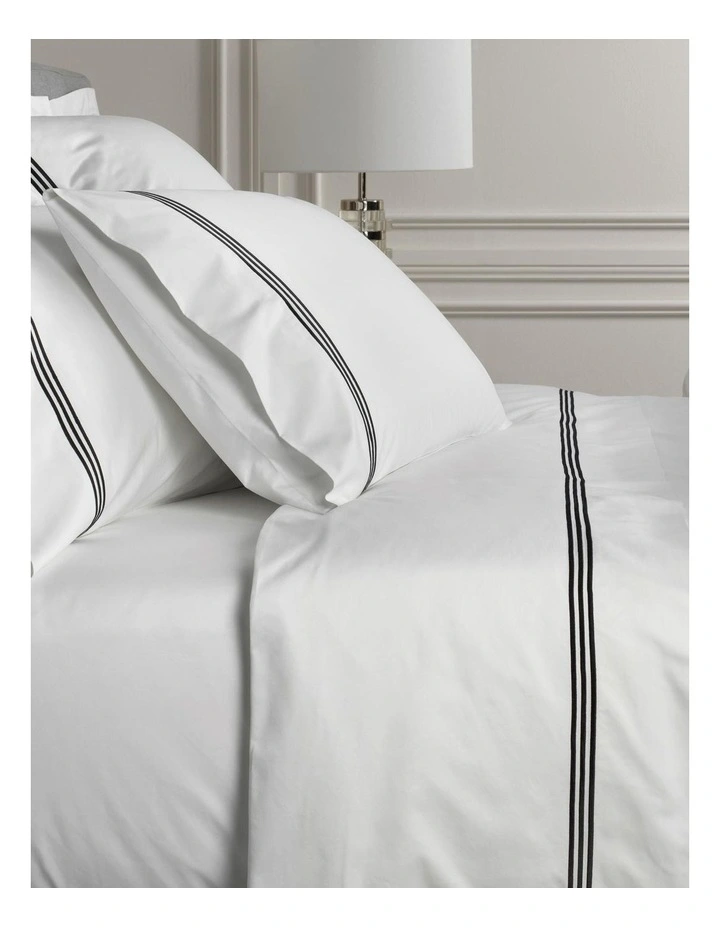 Palais Flat Sheet in Midnight/White