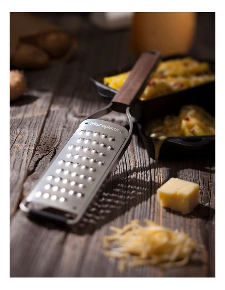 Master Extra Coarse Grater Steel