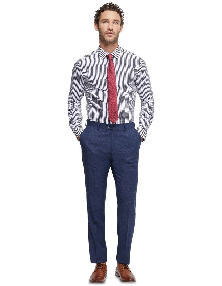 Beckton Striped Shirt in Navy