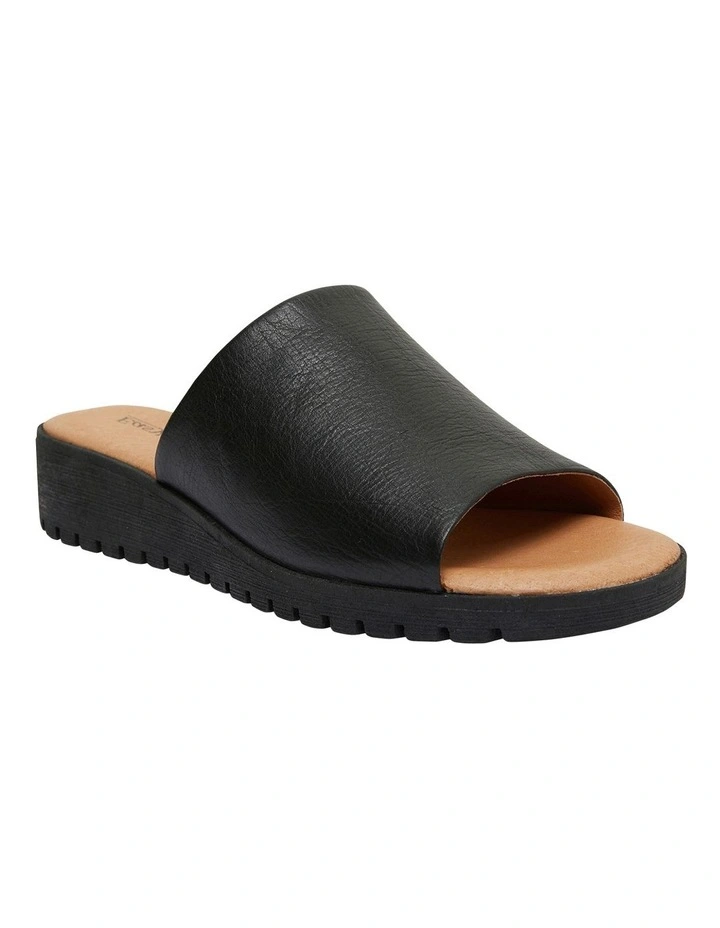 Genoa Sandals in Black Leather