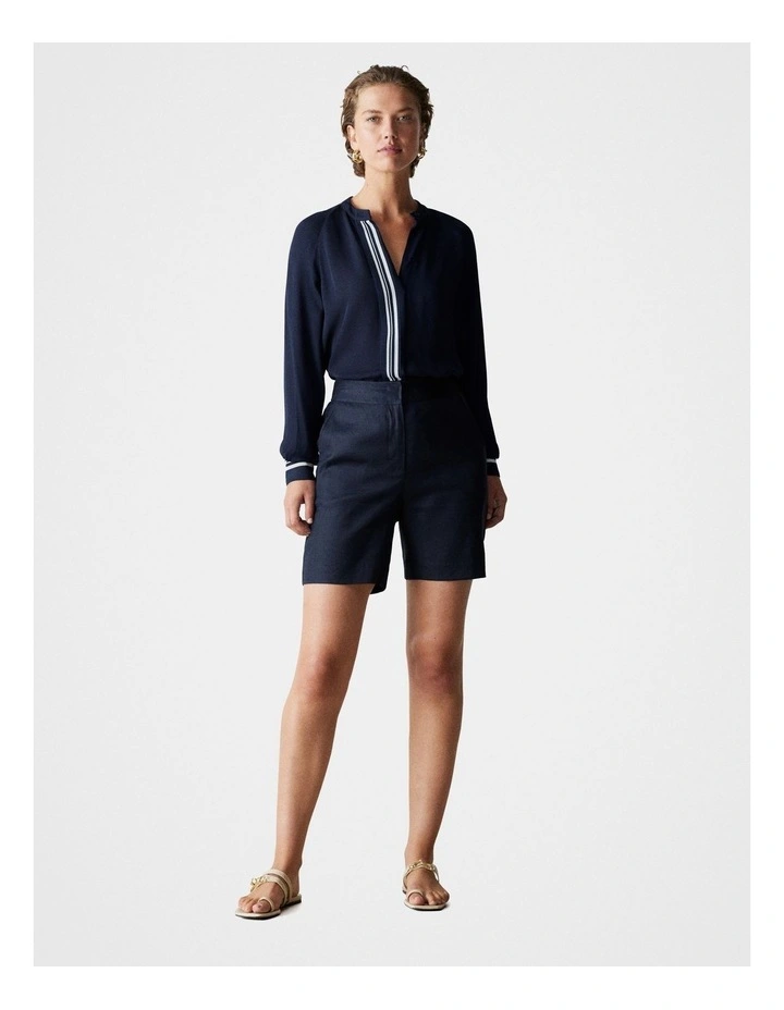 Stretch Linen Blend Short in Night Sky