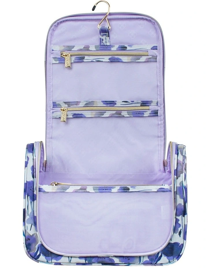 Essential Hanging Cosmetic Bag 225gm in Morning Meadow