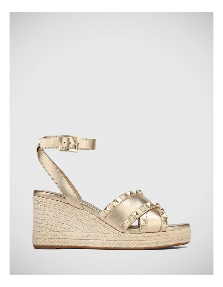 Narelle Leather Sandal in Champagne