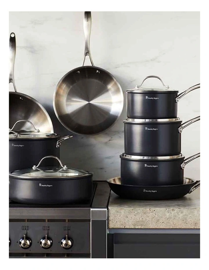 Bi-Ply Professional Saucepan 20cm/3.0L in Black