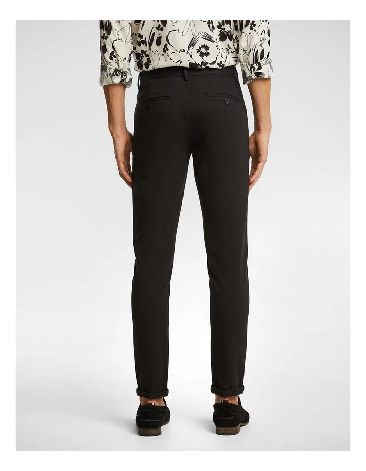 Energy Stretch Chino in Black