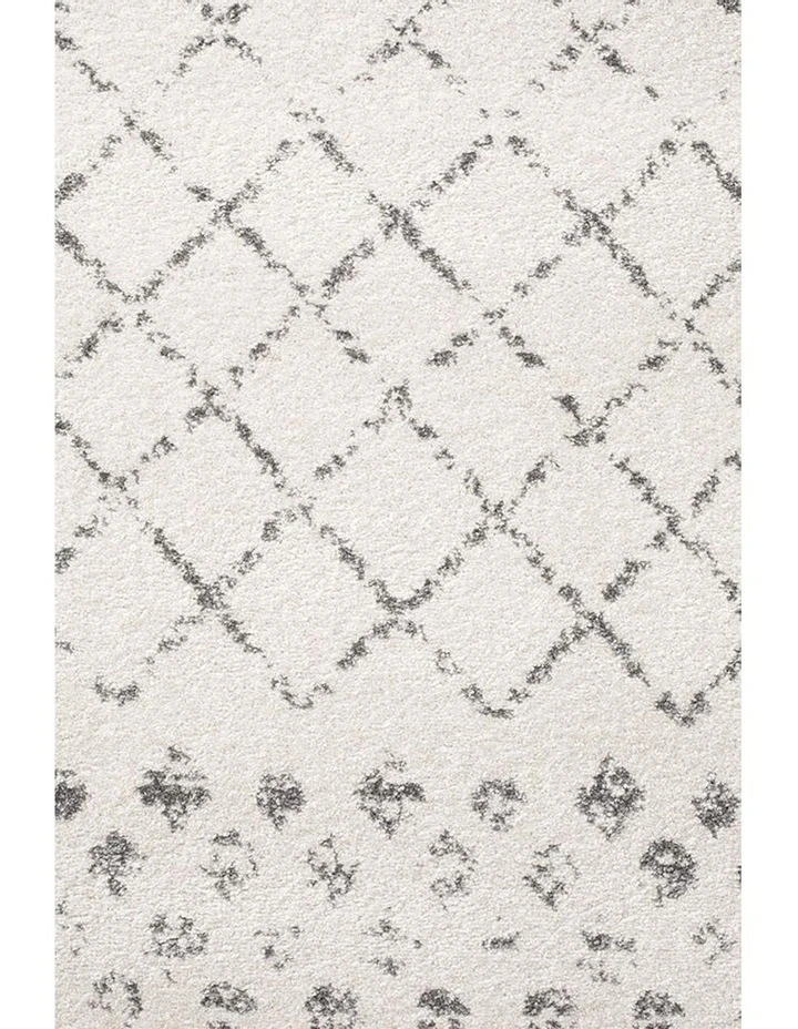 Oasis Selma Tribal Rug in White