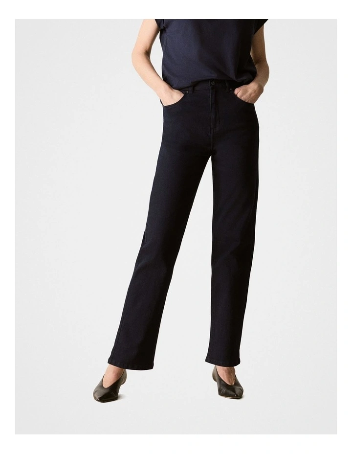 Straight Leg Jean in Blue Black