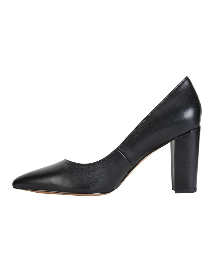 Lyric Heeled Shoes in Black Leather
