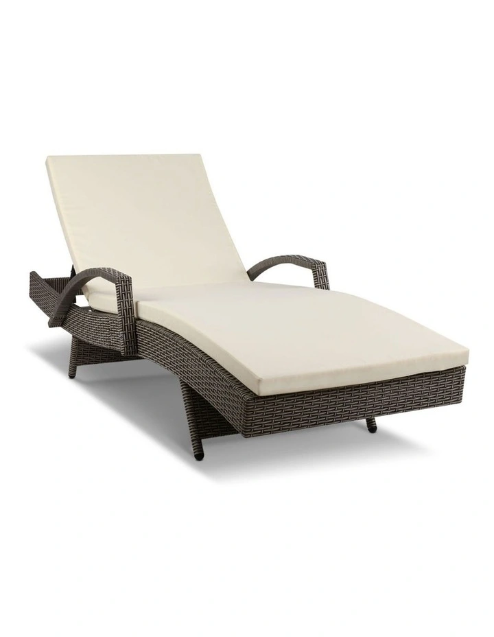 Outdoor Sun Lounge