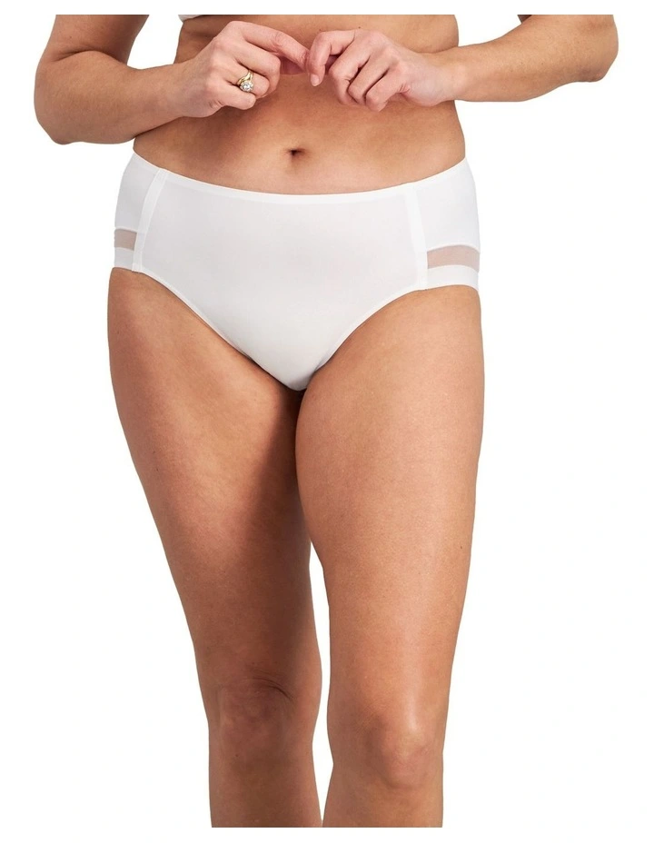 Comfit Collection Midi Brief in White