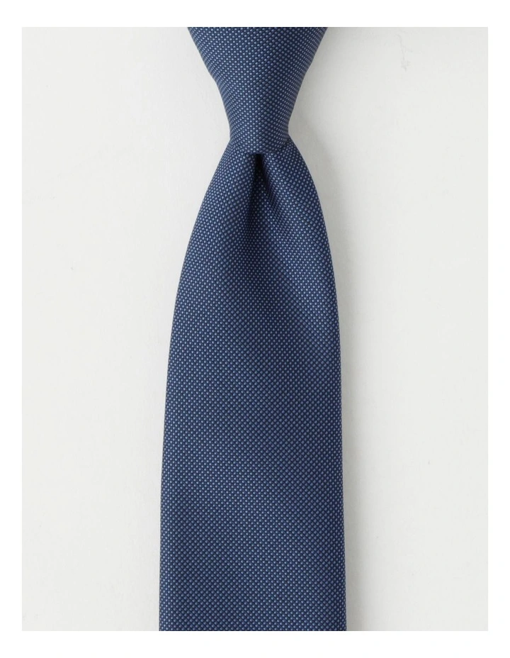 Plain Tie in Navy