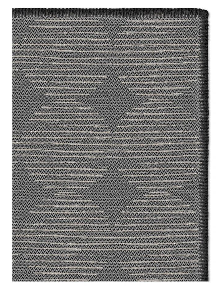 Moon Washable New Jute Area Rug in Black