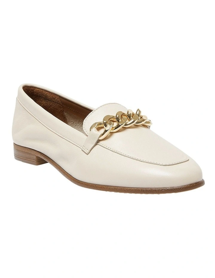 Lyla Flat Leather Loafers in Ivory