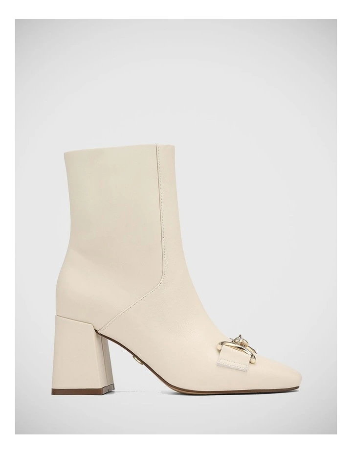Naomi Leather Ankle Boot in Vintage Ivory