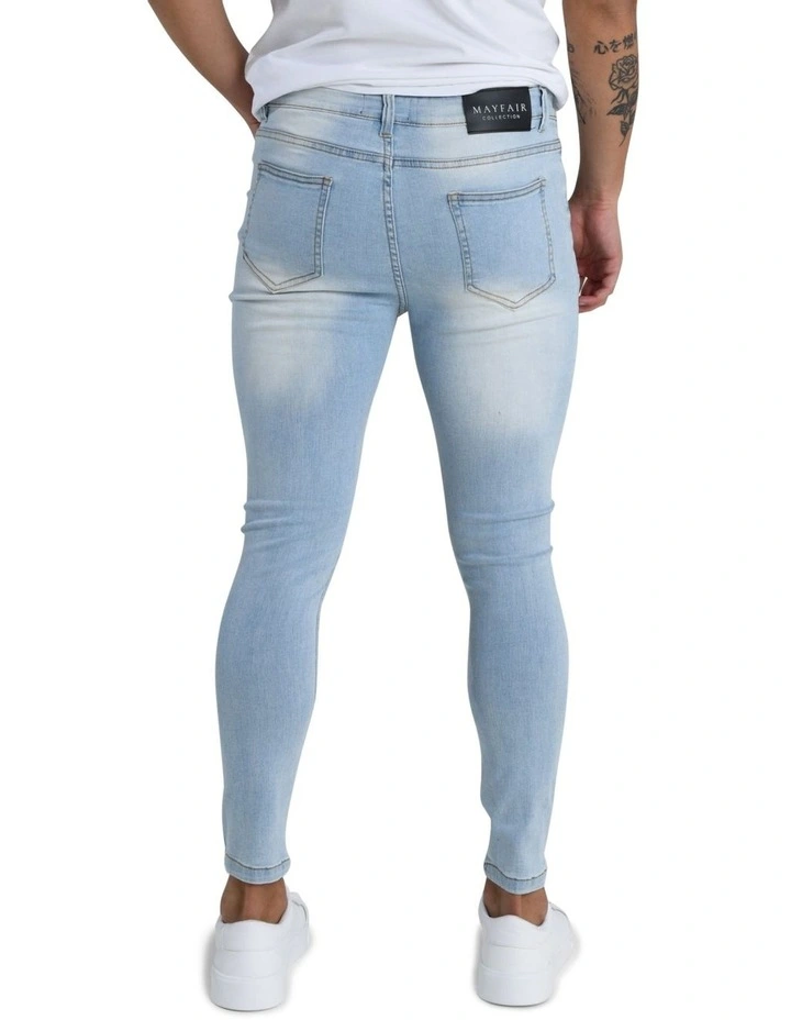 Oxford Distressed Jean in Light Blue