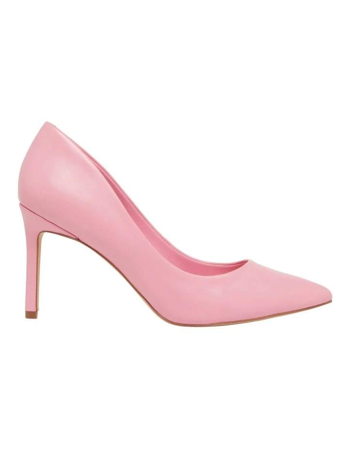 Ezra Pumps In Pink