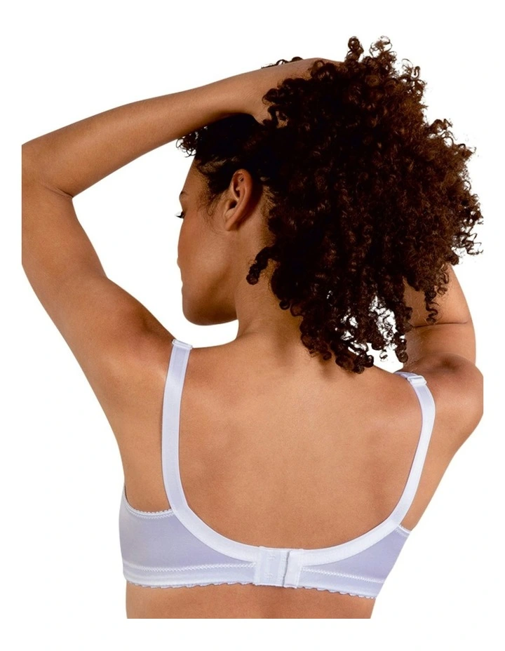 Contour Soft Cup Minimiser Bra in White