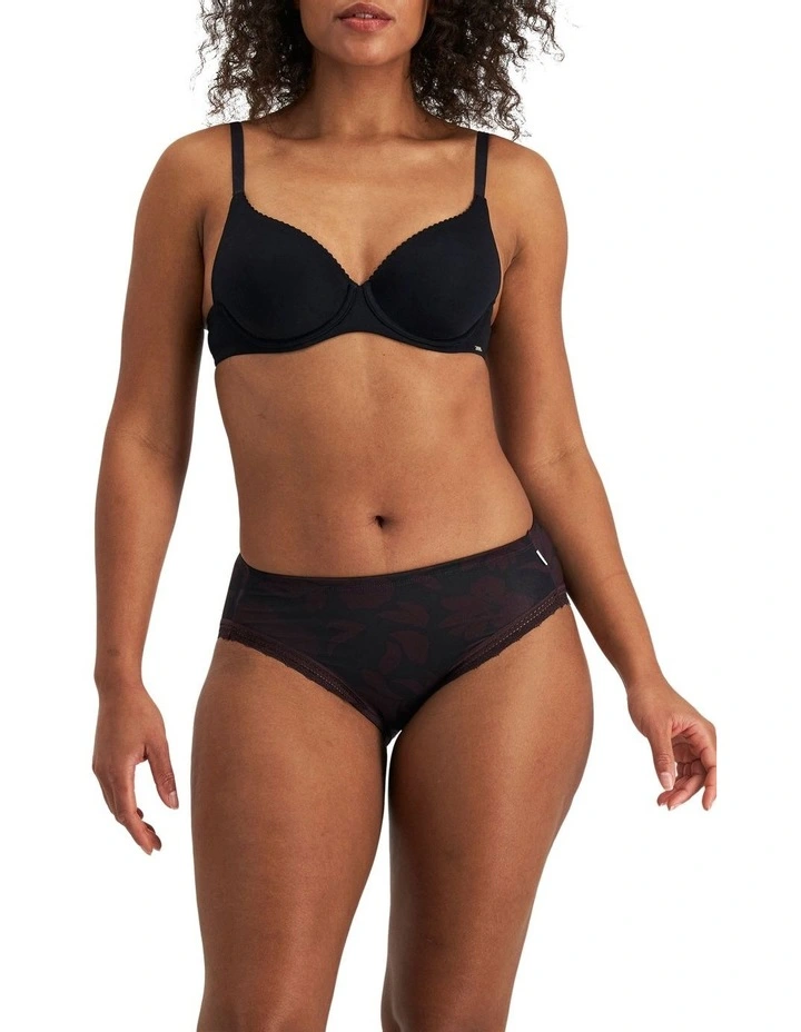 Parisienne Delicate Hi Cut Brief in Lilac