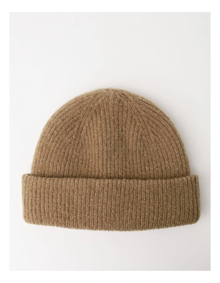Rib Beanie in Camel