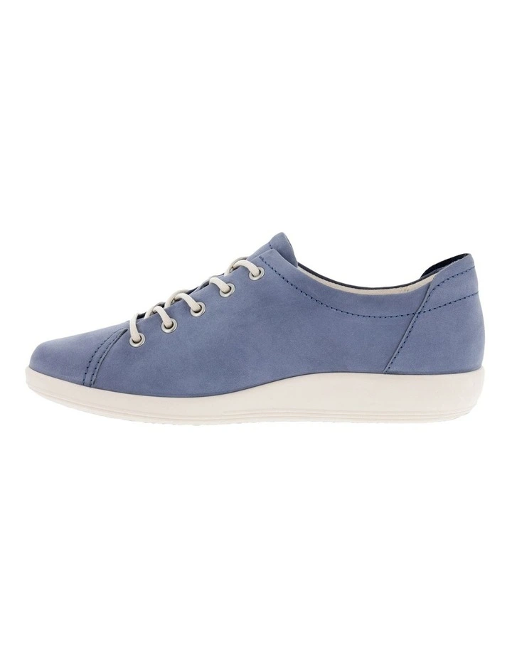 Soft 2.0 Leather Sneaker in Blue