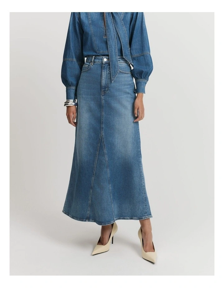 Godet Detail Denim Skirt in Mid Blue Wash