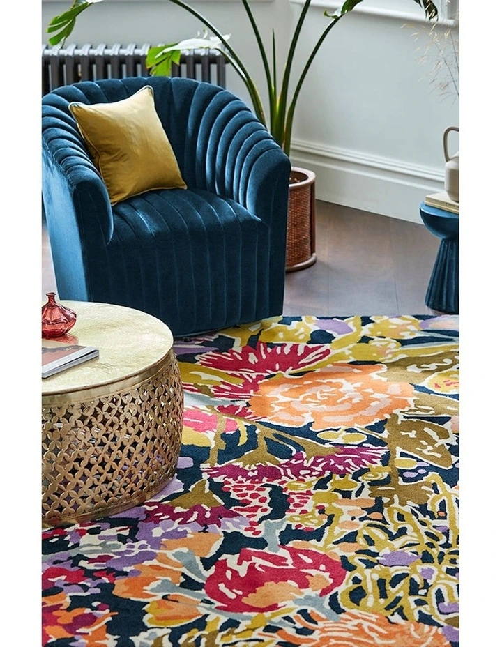 Sanguine Aubergine Rug 143205 in Multi
