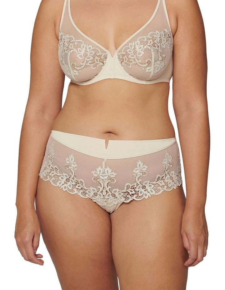 Saga Shorty Brief in Beige