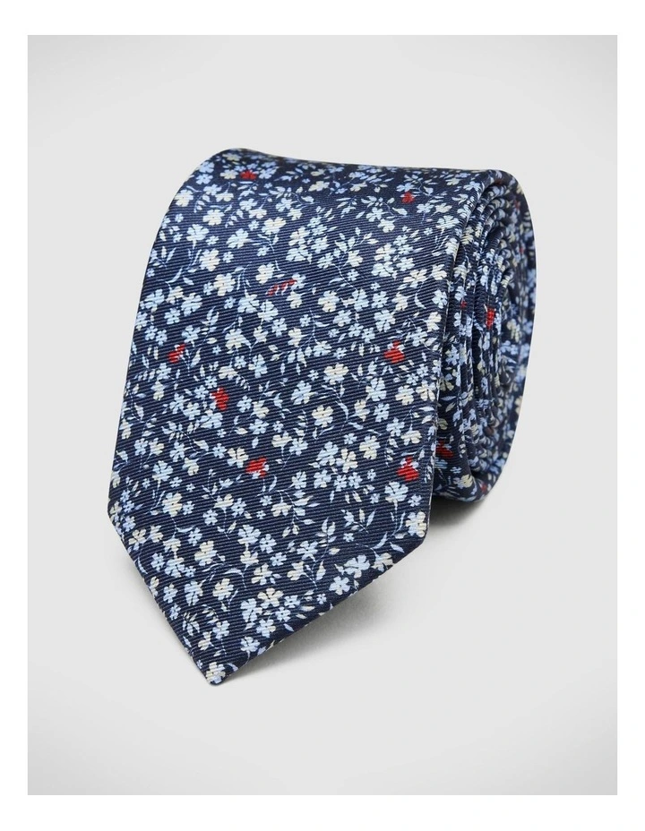 Ditsy Floral Printed Silk Tie in Navy