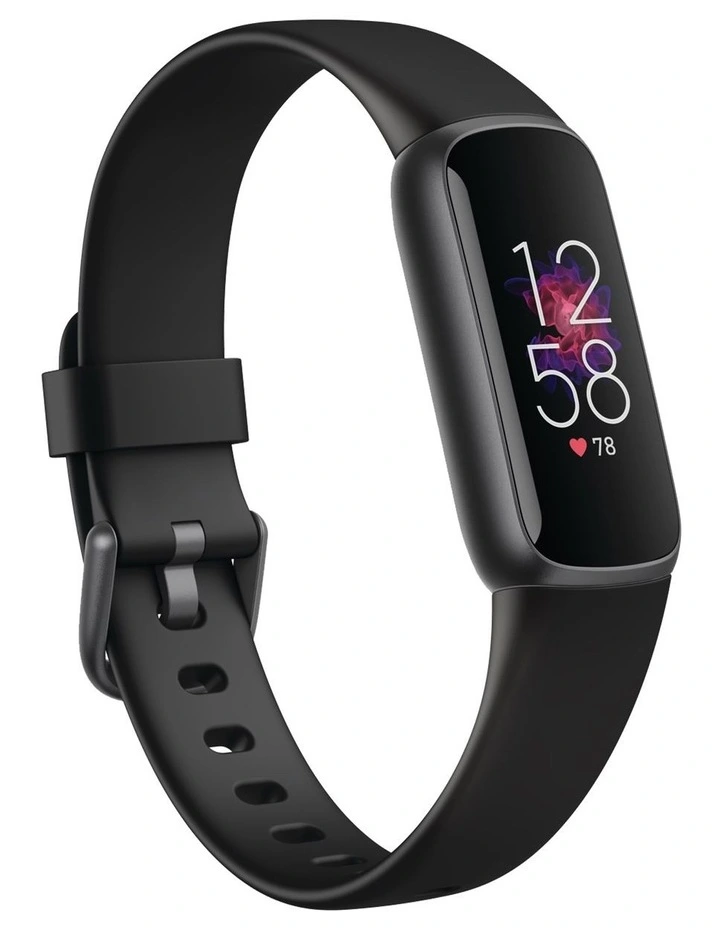 Luxe Fitness Tracker in Black