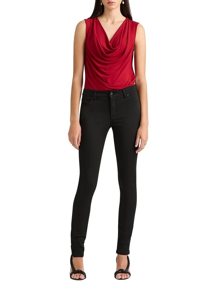 Jackie Skinny Leg Jean in Black