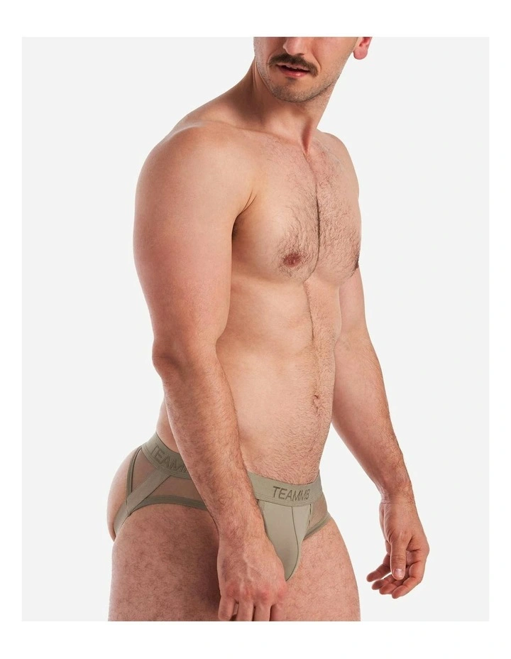Score Sheer Jock in Army