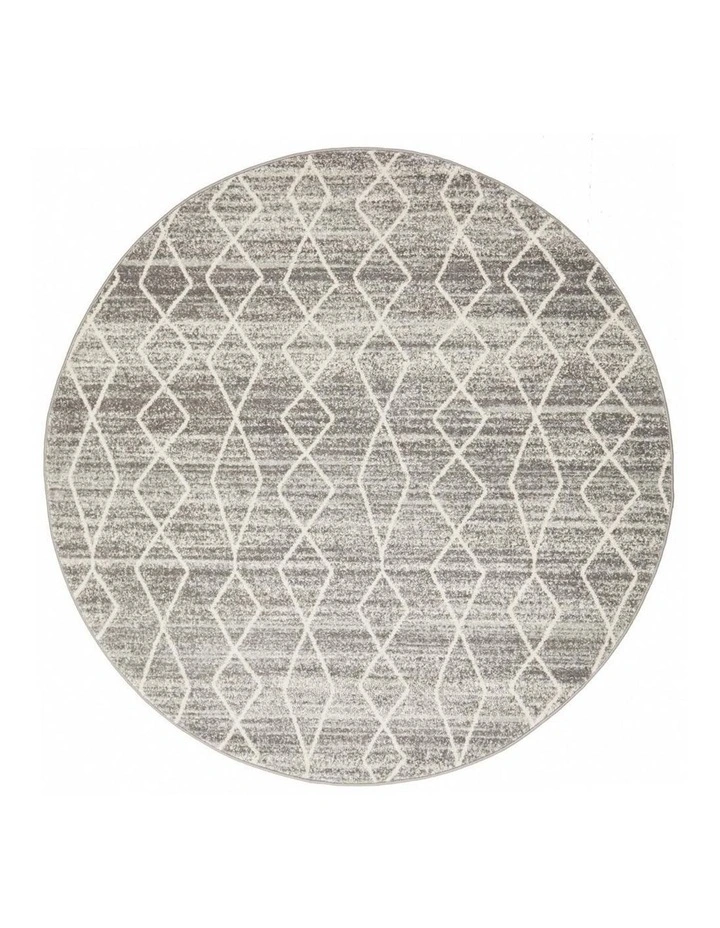 Evoke Remy Transitional Round Rug in Silver