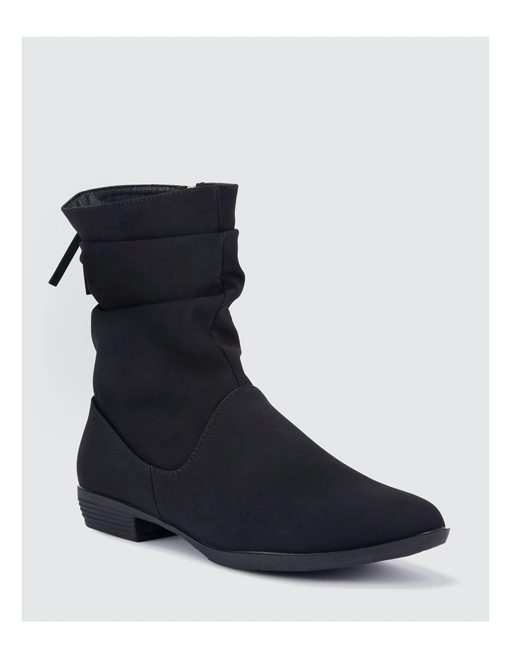 Dayley Boots in Black