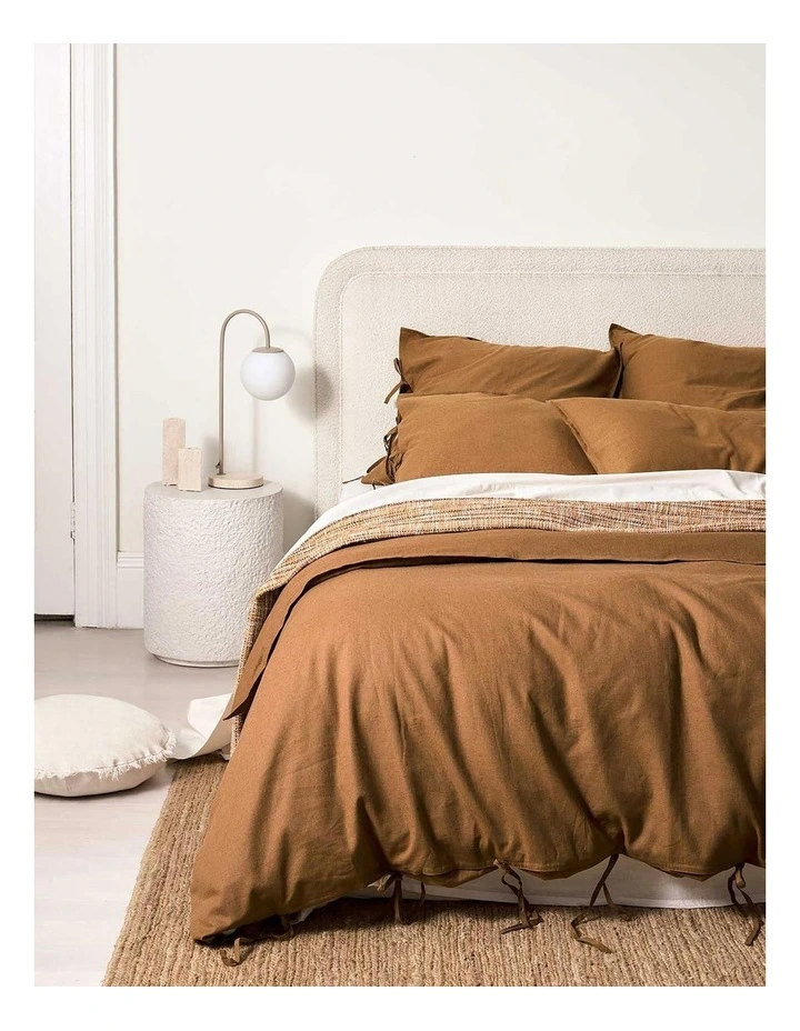 Maison Vintage Linen Bed Cover in Cinnamon