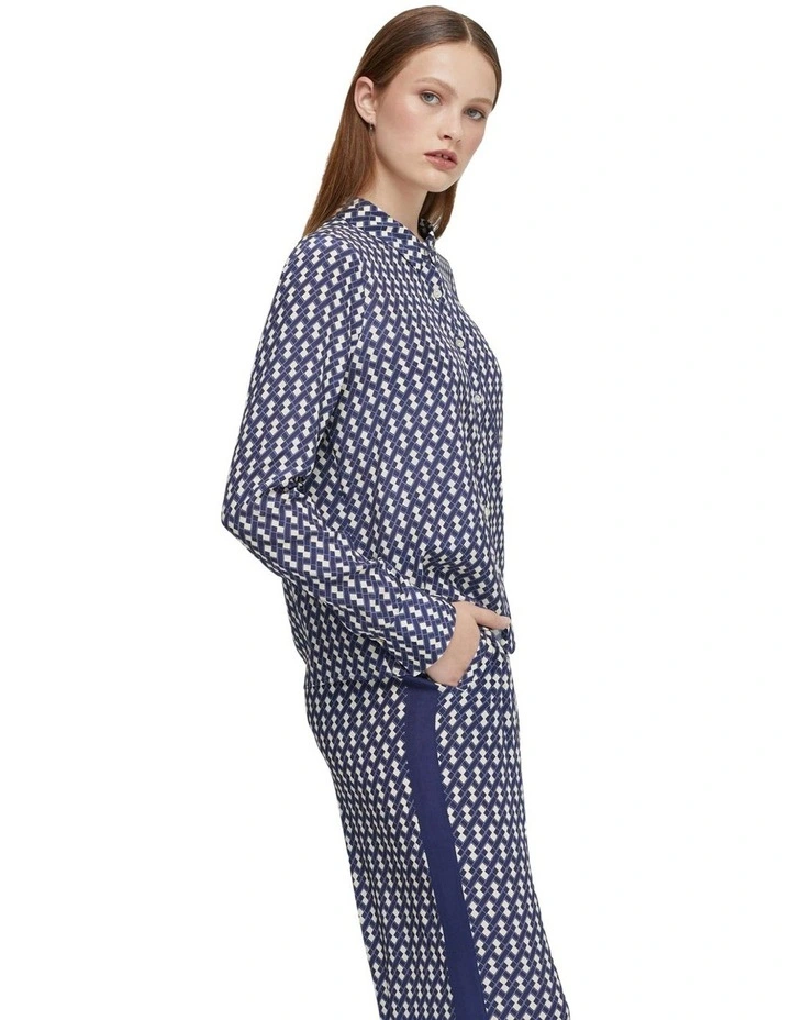Poppy Printed Blouse in Navy/Ivory
