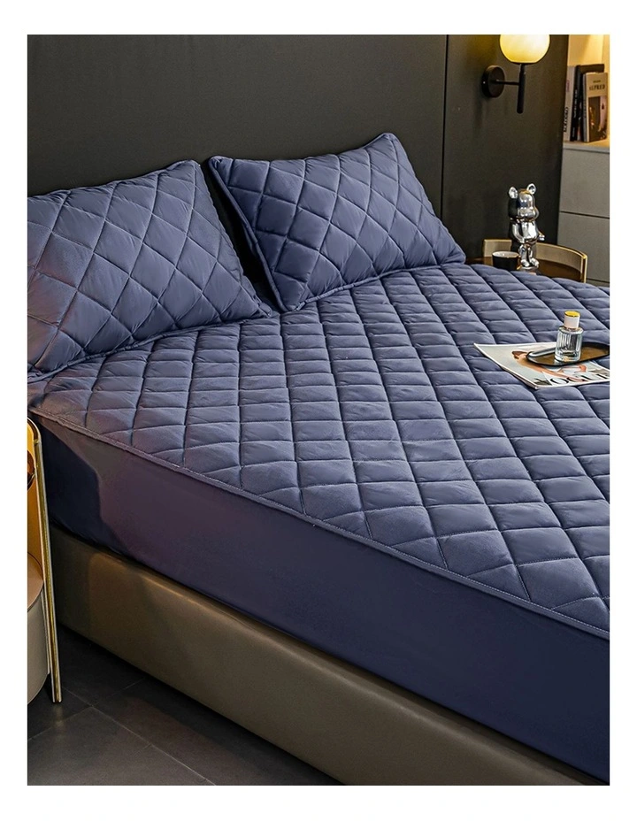 Mattress Cover Bed Protector with Pillow Covers in Blue