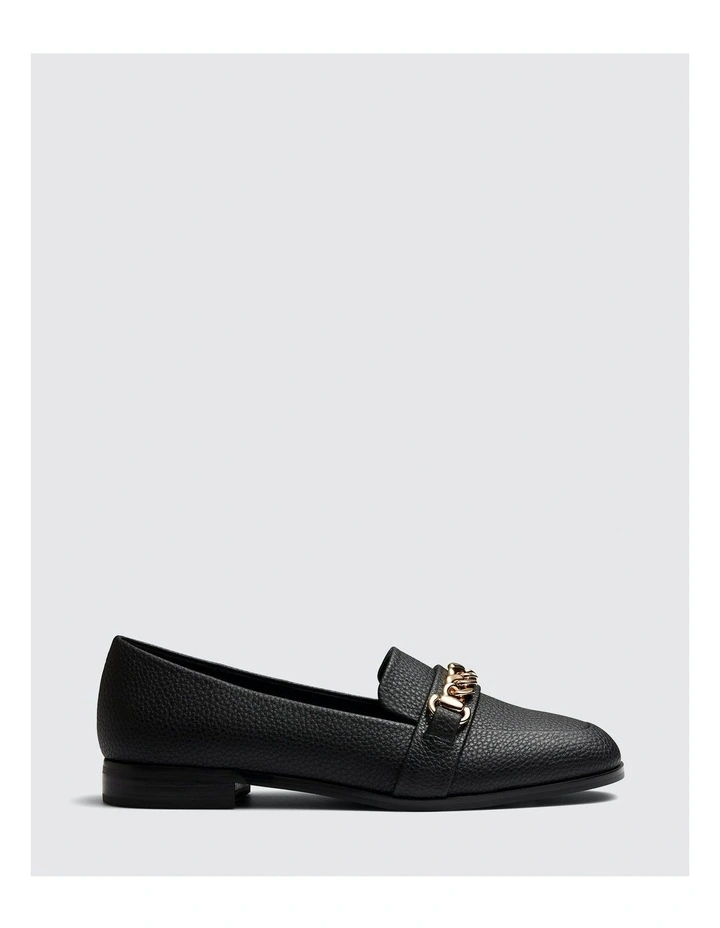 Elvie Loafer in Black Pebble