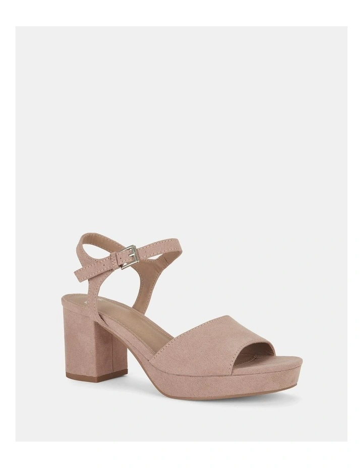 Leto Sandals in Nude