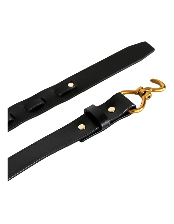 Gimme More Hooked Belt in Black