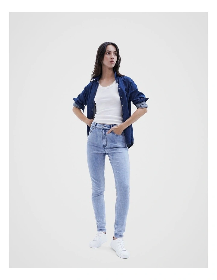 Classic High Rise Skinny Jean in Light Blue