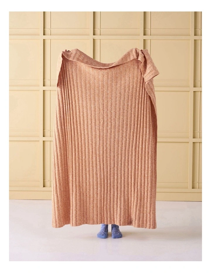 Giverny Throw in Caramel