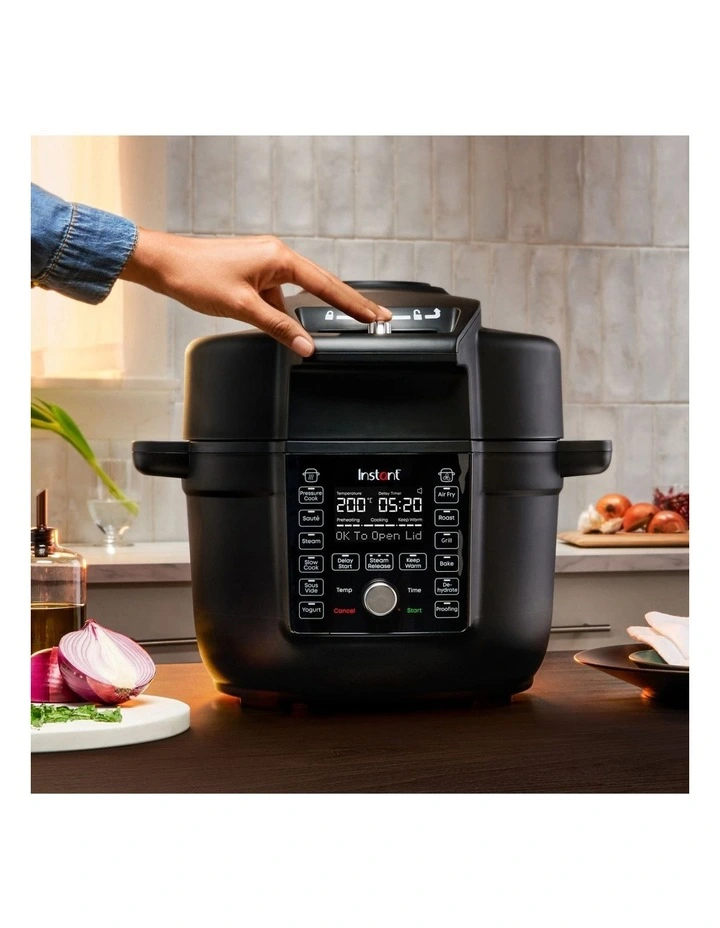 Duo Crisp 6.5L Air Fryer & Multi Cooker with Ultimate Lid 140-0060-01-AU