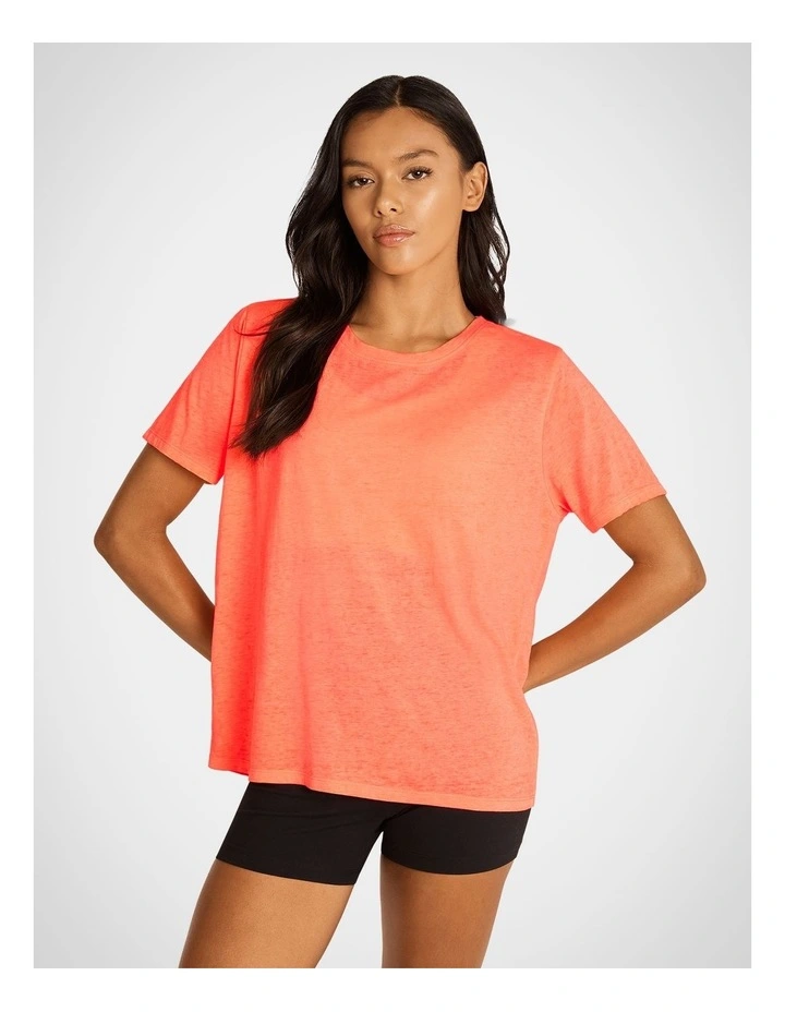 Karma Tee in Orange