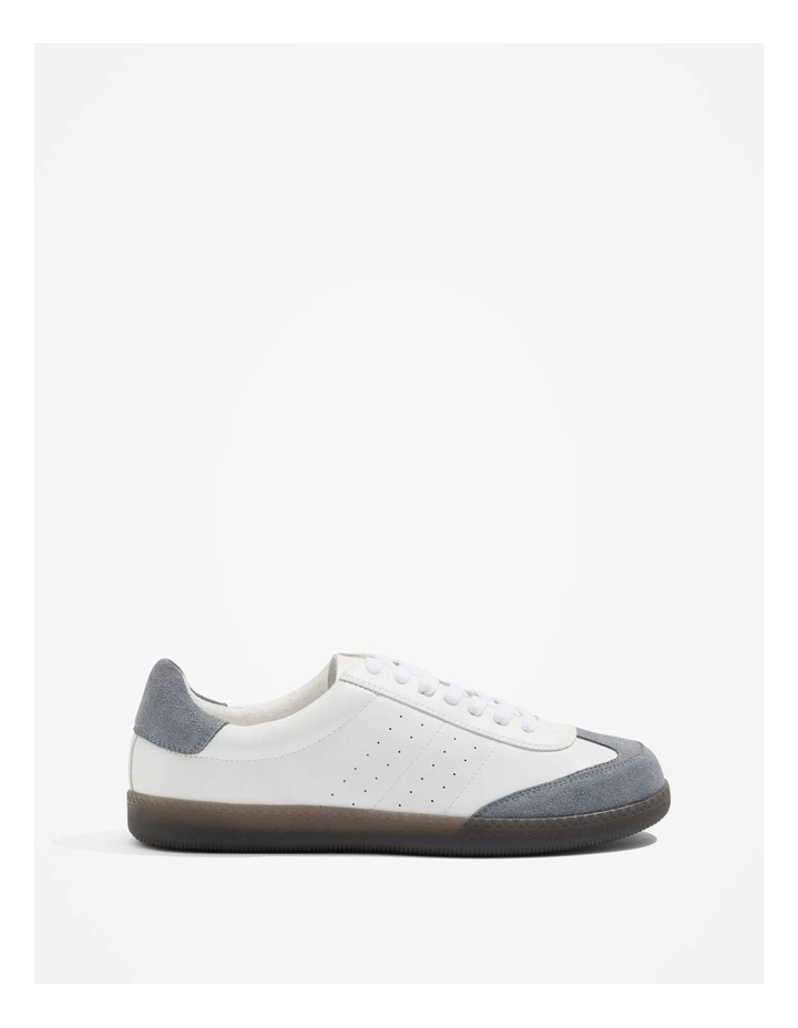 Alice Sneaker in Mineral