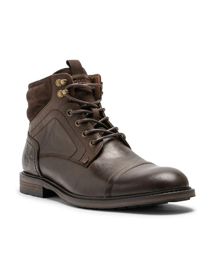 Dunedin Military Boot in Chocolate Wash