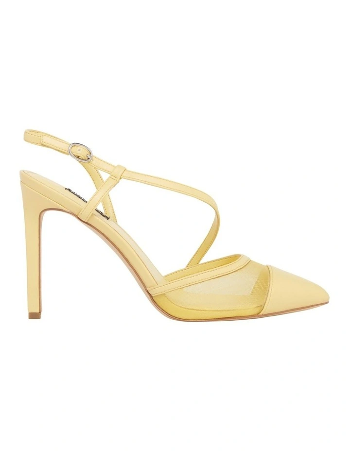 Timie Pump in Yellow