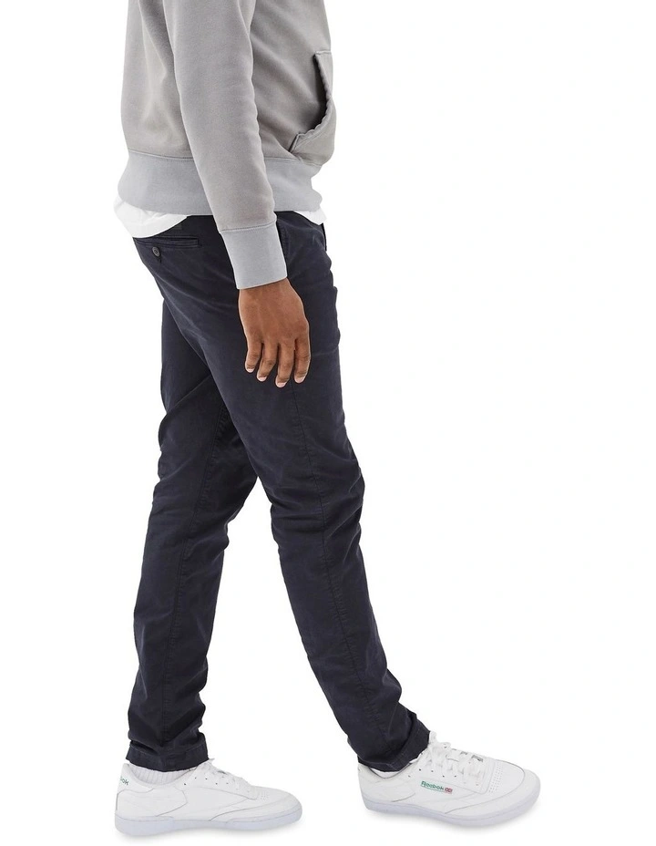 Flex Slim Lived-In Khaki Pant in Classic Navy
