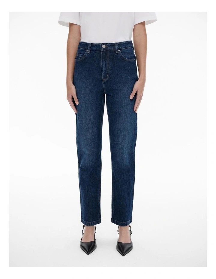 Slim Straight Jean in Dark Indigo