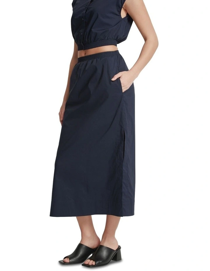 Brook Skirt in Navy